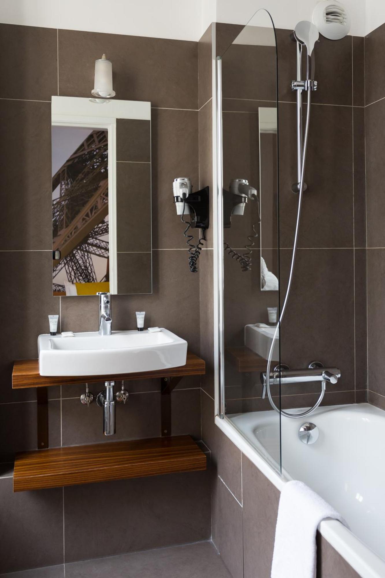 Le 20 Prieure 3* Paris