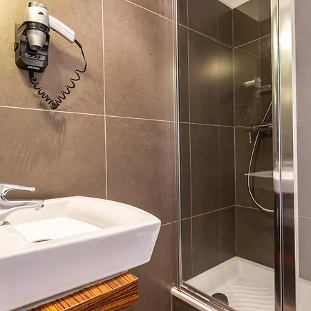 Le 20 Prieuré Hotel